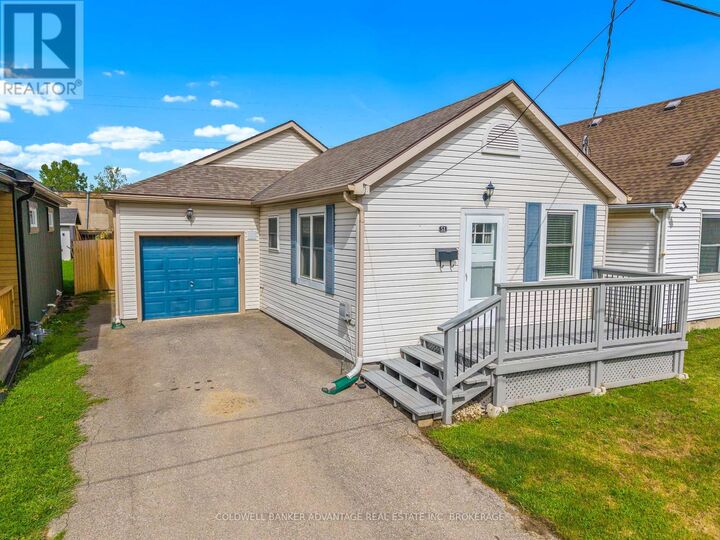 Photo de la propriété: 51 Rosedale Avenue ON L2P 1Y6