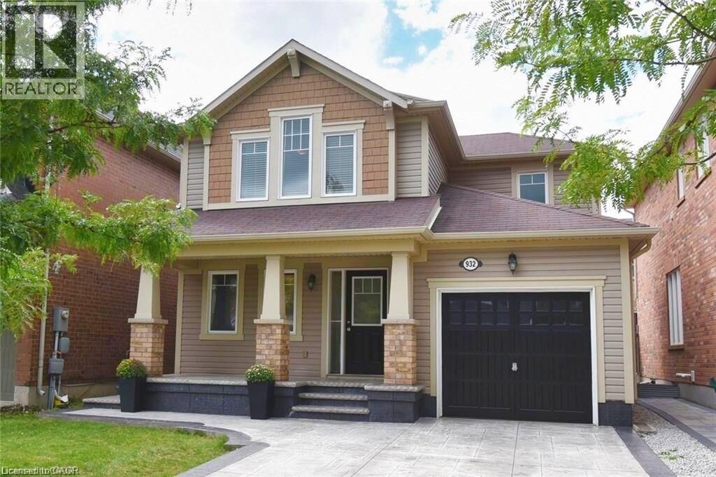 Property Photo:  932 Rigo Crossing  ON L9T 8C6 