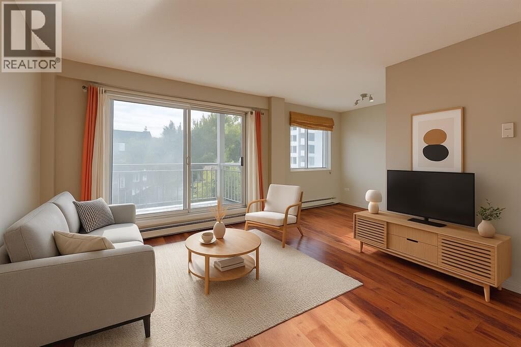 Property Photo: 1502 21 Avenue Southwest AB T2T 0M7