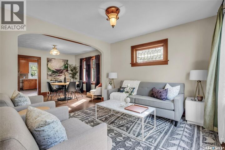 Property Photo: 511 29th Street W SK S7L 0M6