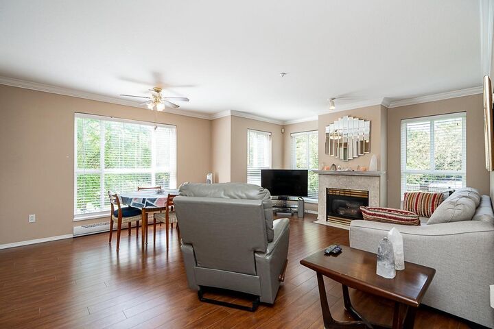 15885 84 203  Surrey BC V4N 0W7 photo