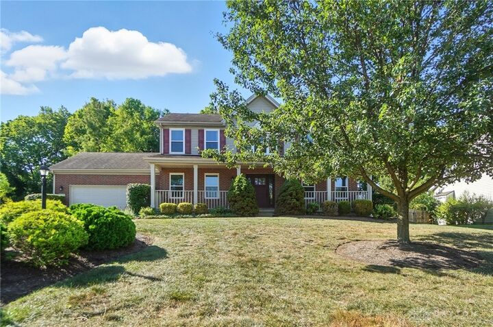 Property Photo: 352 Sentinel Oak Drive OH 45458