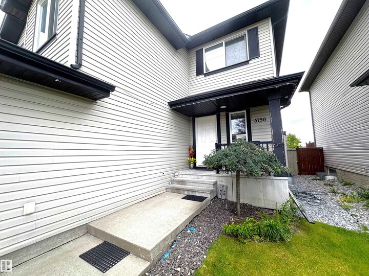 Property Photo: 3756 13 Street NW AB T6T 0E5