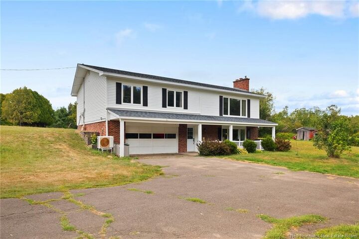 Property Photo:  285 Sunbury Drive  NB E5L 1S5 