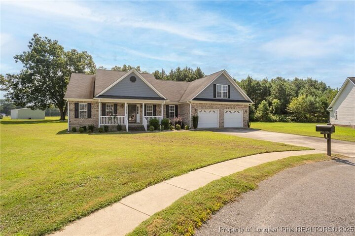 Property Photo: 6316 Emerson Grove Court NC 28391