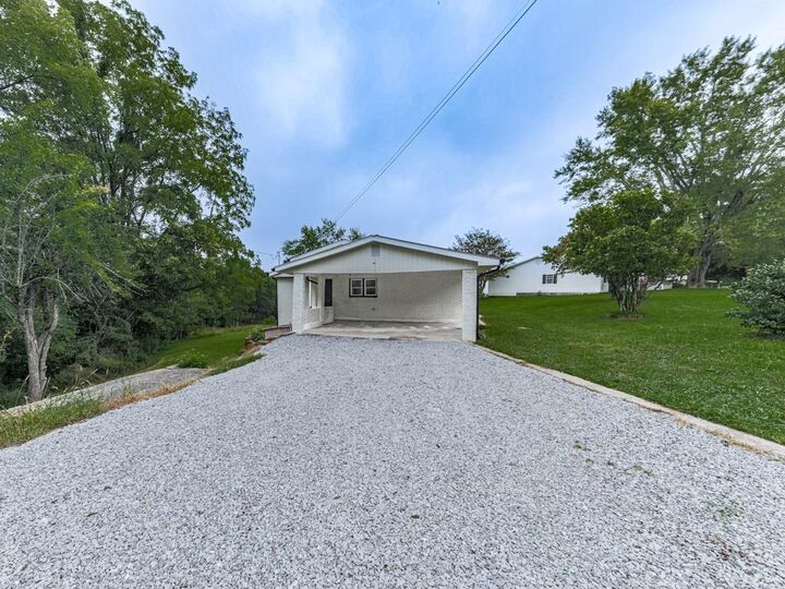 Property Photo: 3011 Refuge Road GA 30143