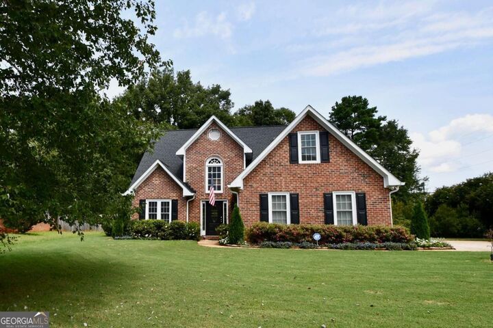 Property Photo:  102 Meadow Creek Drive  GA 30605 