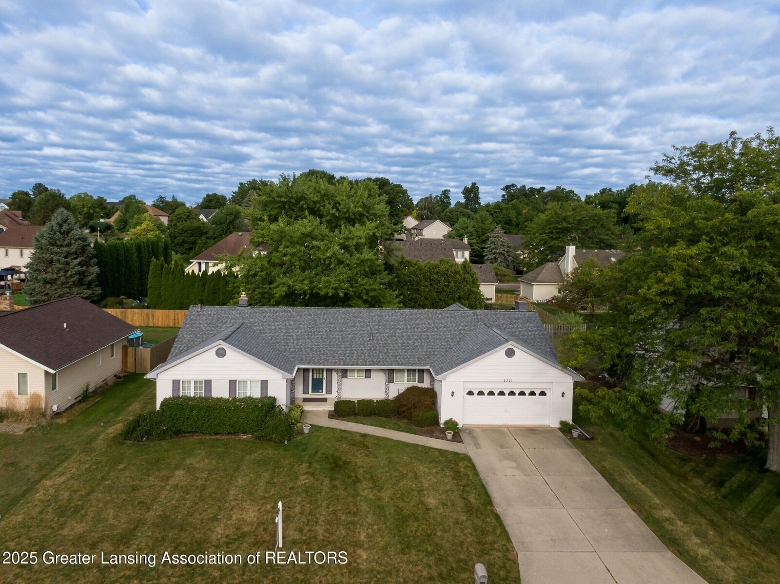 Property Photo: 2321 Rockdale Avenue MI 48917