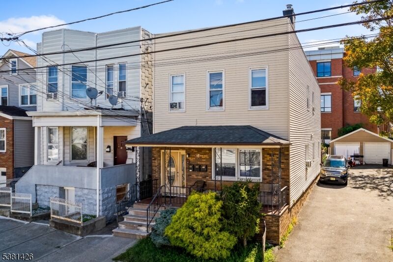Property Photo:  46 Grant St  NJ 07022 
