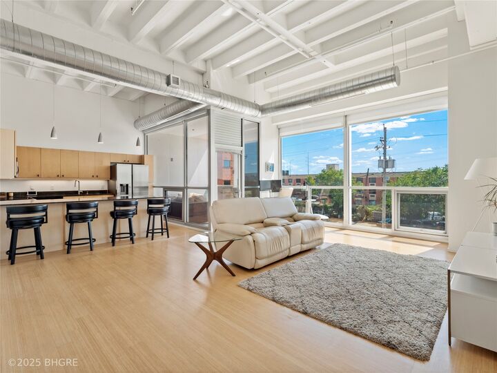 Property Photo:  111 10th Street 218  IA 50309 