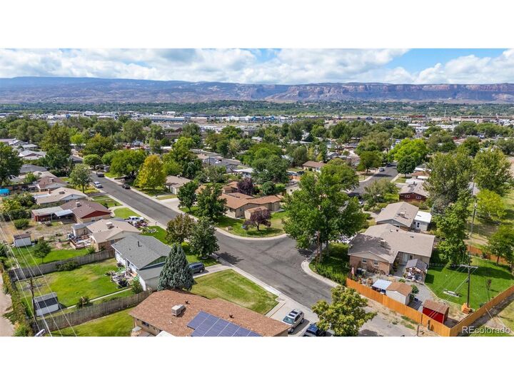 Property Photo:  1809 Juniper St  CO 81505 