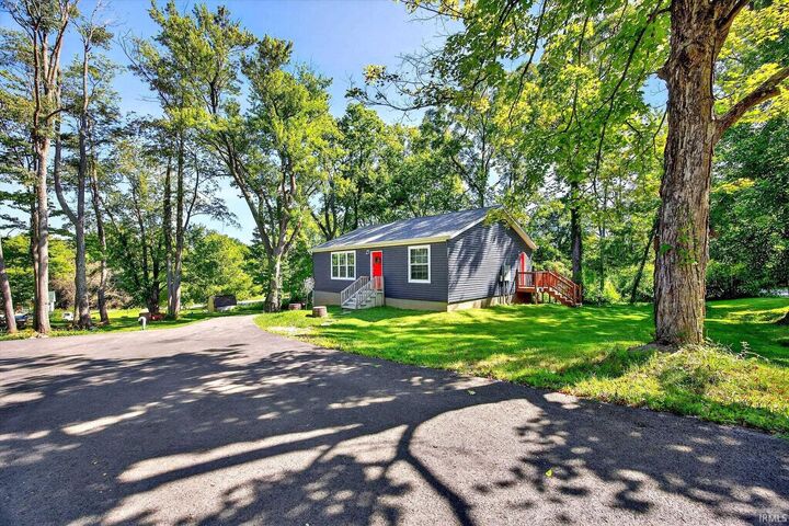 Property Photo:  1645 E Lena Avenue  IN 47401 