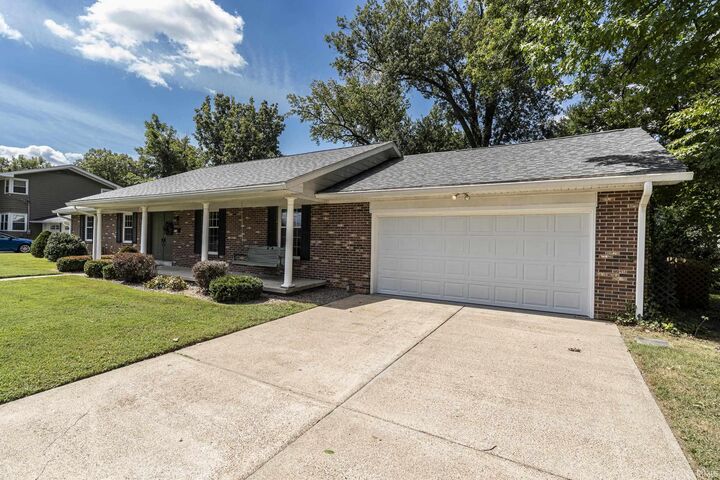 Property Photo: 515 S Saint James Boulevard IN 47714