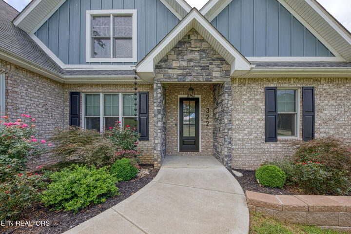 Property Photo: 322 Blount Circle TN 37861