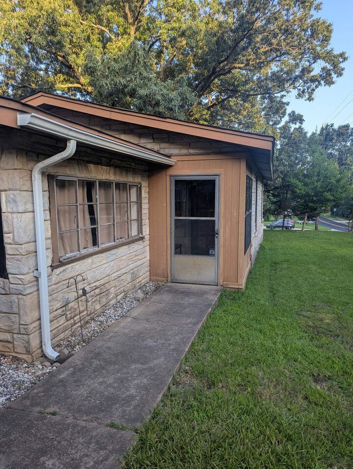 Property Photo:  403 Daingerfield Street  TX 75568 