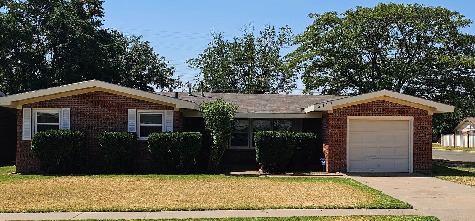 Property Photo: 5017 46th Street TX 79414