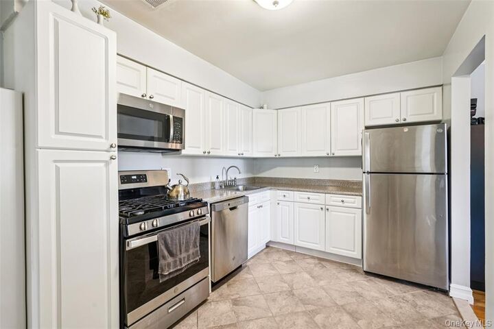 Property Photo: 5 Brevoort Drive 2A NY 10970