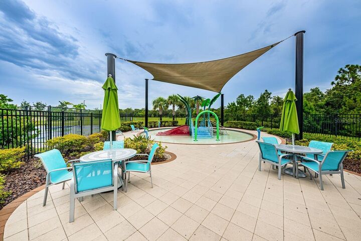 Property Photo: 17045 Yellow Pine Street FL 33598