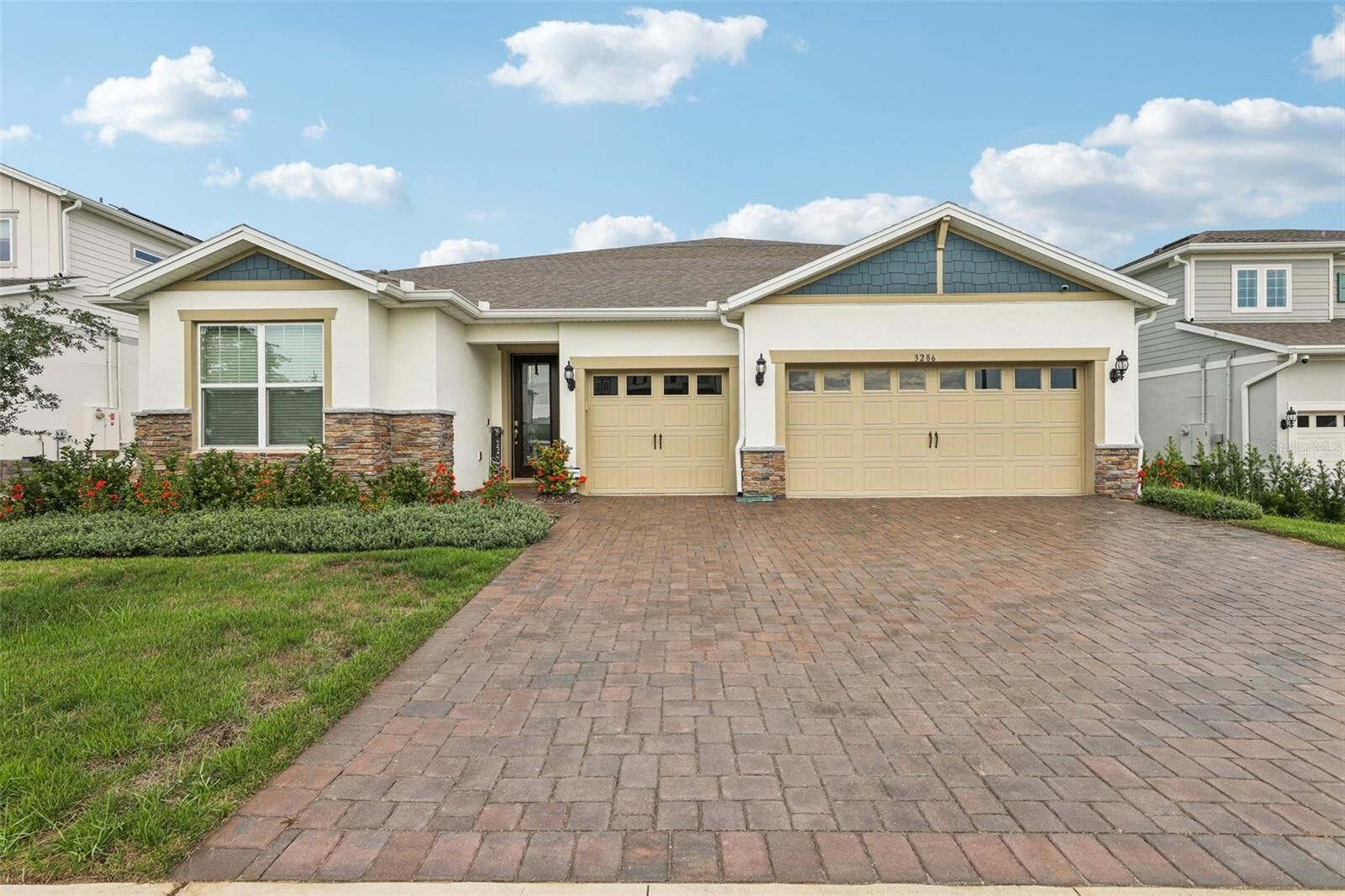 Property Photo:  3286 Mainsail Court  FL 34787 