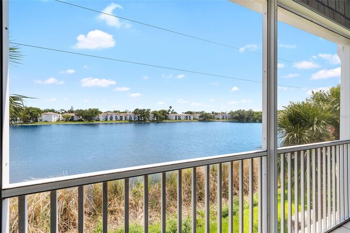 3226 Nautical Place S  St Petersburg FL 33712 photo
