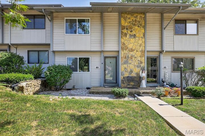 Property Photo: 2305 Gascony Drive 2305 MO 63367