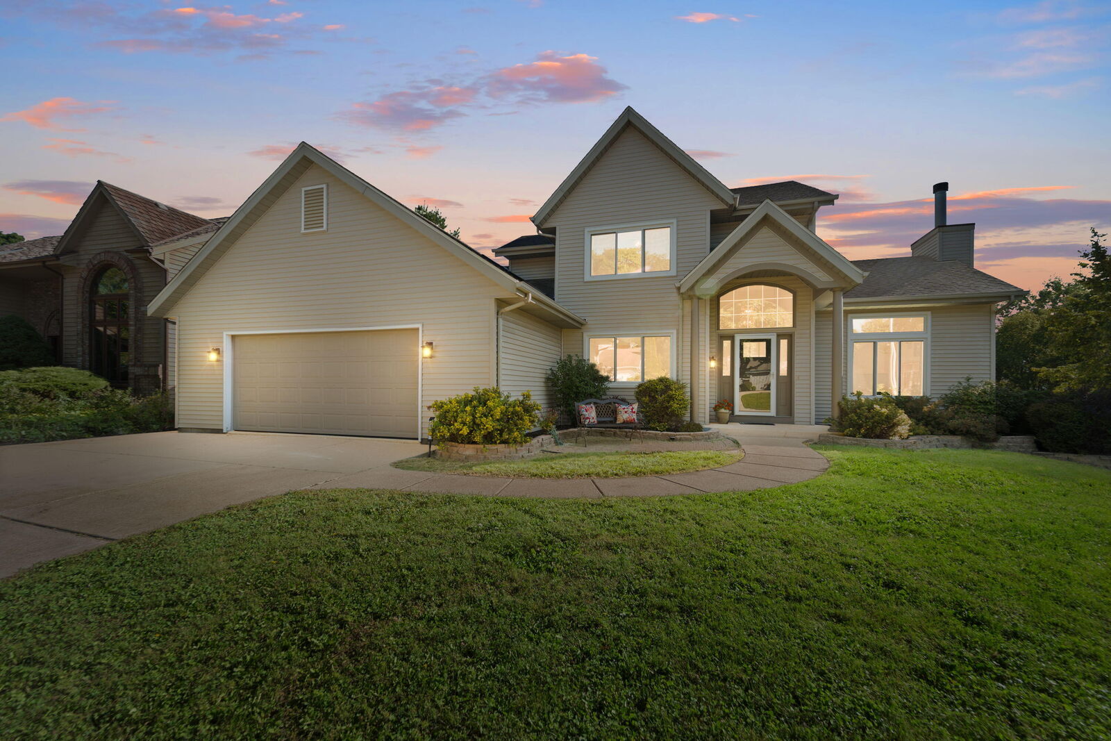 Property Photo: 1874 Cypress Dr WI 53024