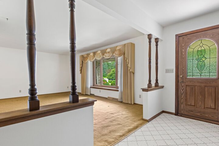 Property Photo: 2365 Alta Louise Pkwy WI 53045