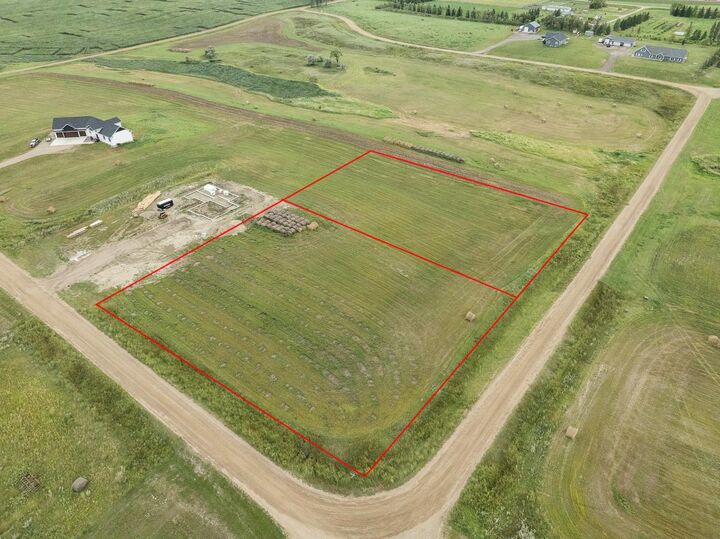Property Photo: 700 NE 83rd St. ND 68703