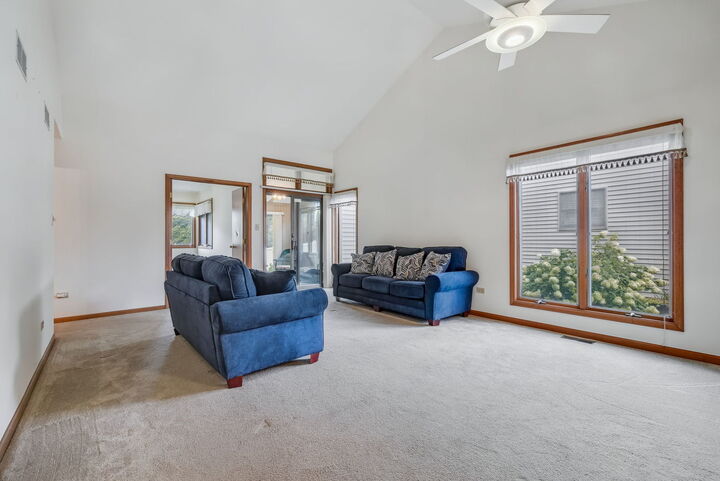 Property Photo:  745 Big Timber Drive  IL 60431 