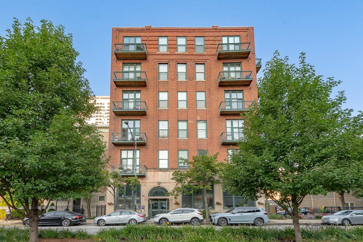 Property Photo:  1632 S Indiana Avenue 108  IL 60616 