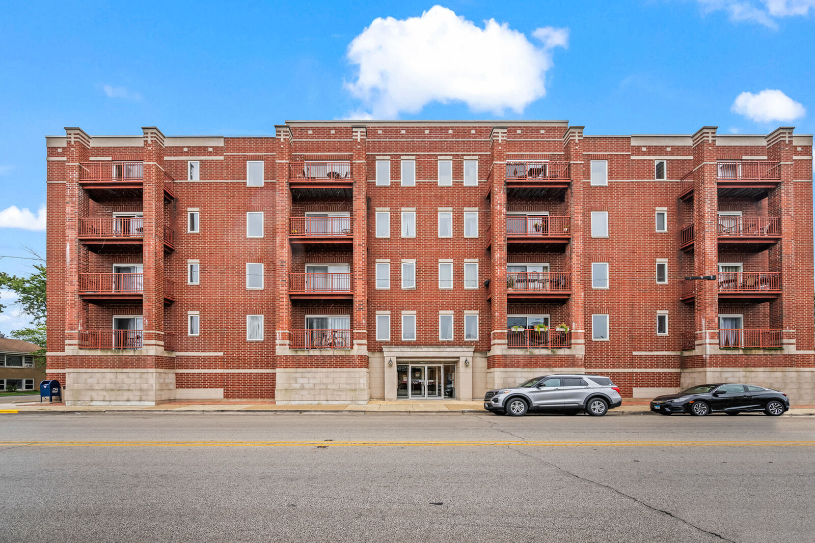 Property Photo:  6238 W 26th Street 202  IL 60402 
