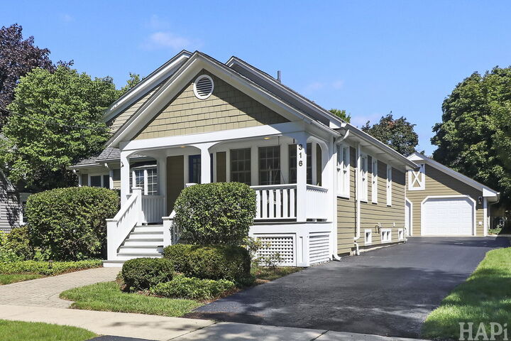 316 W Station Street  Barrington IL 60010 photo