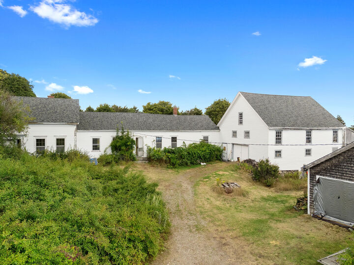 Property Photo:  89 Buttermilk Lane  ME 04858 