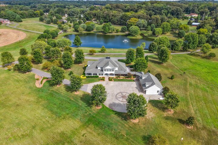 190 Rocky Ford Rd  Clarksville TN 37040 photo