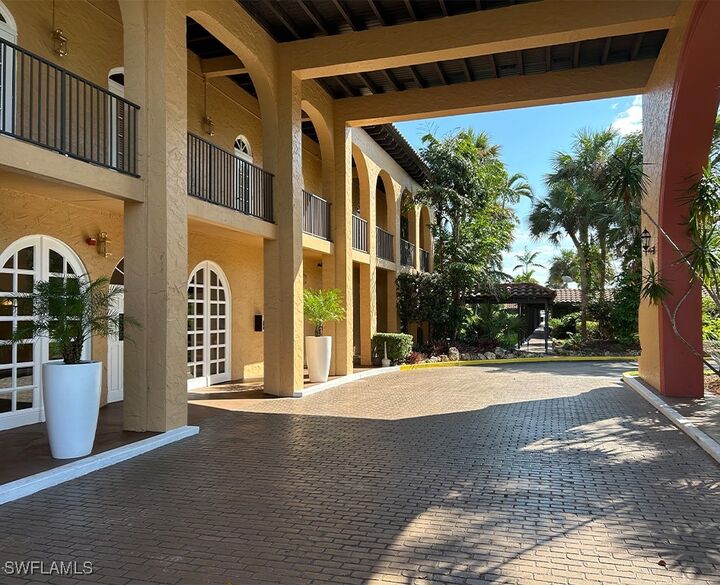 Property Photo: 25000 Tamiami Trail E F-283 FL 34114