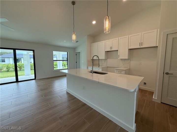 Property Photo: 2707 34th Street SW FL 33976