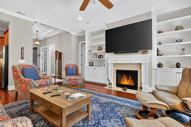 Property Photo:  8425 Ventana Drive  NC 28411 