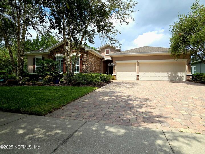 Property Photo: 81 Majestic Eagle Drive FL 32081