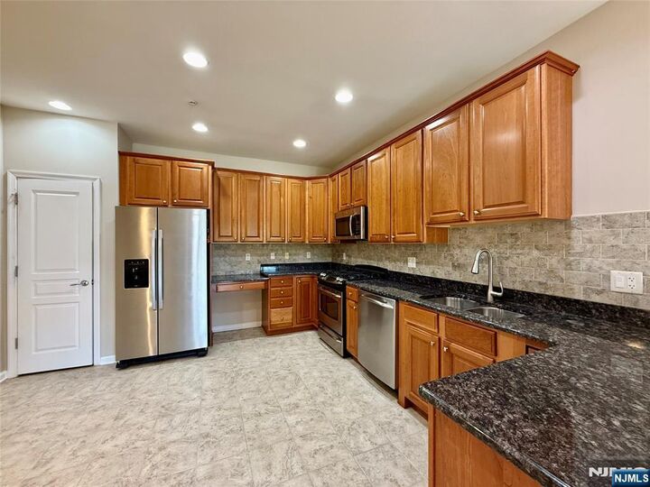 Property Photo: 3101 Warrens Way NJ 07465