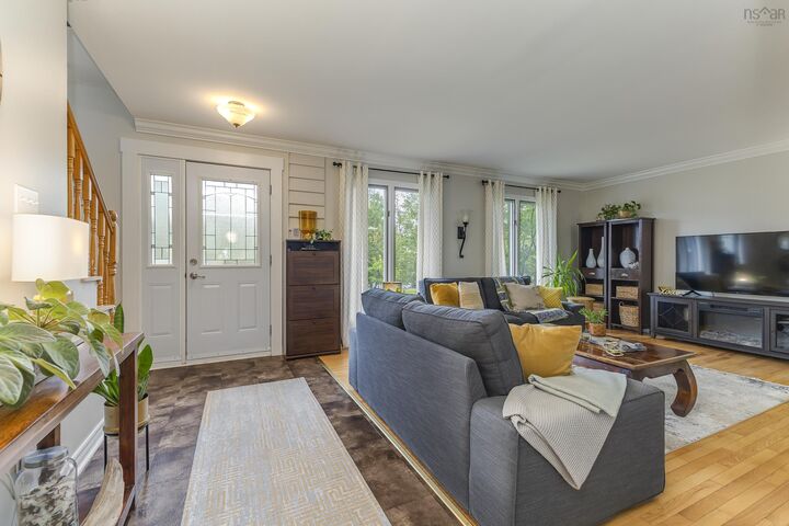 Property Photo:  102 Juniper Street  NS B0K 1S0 