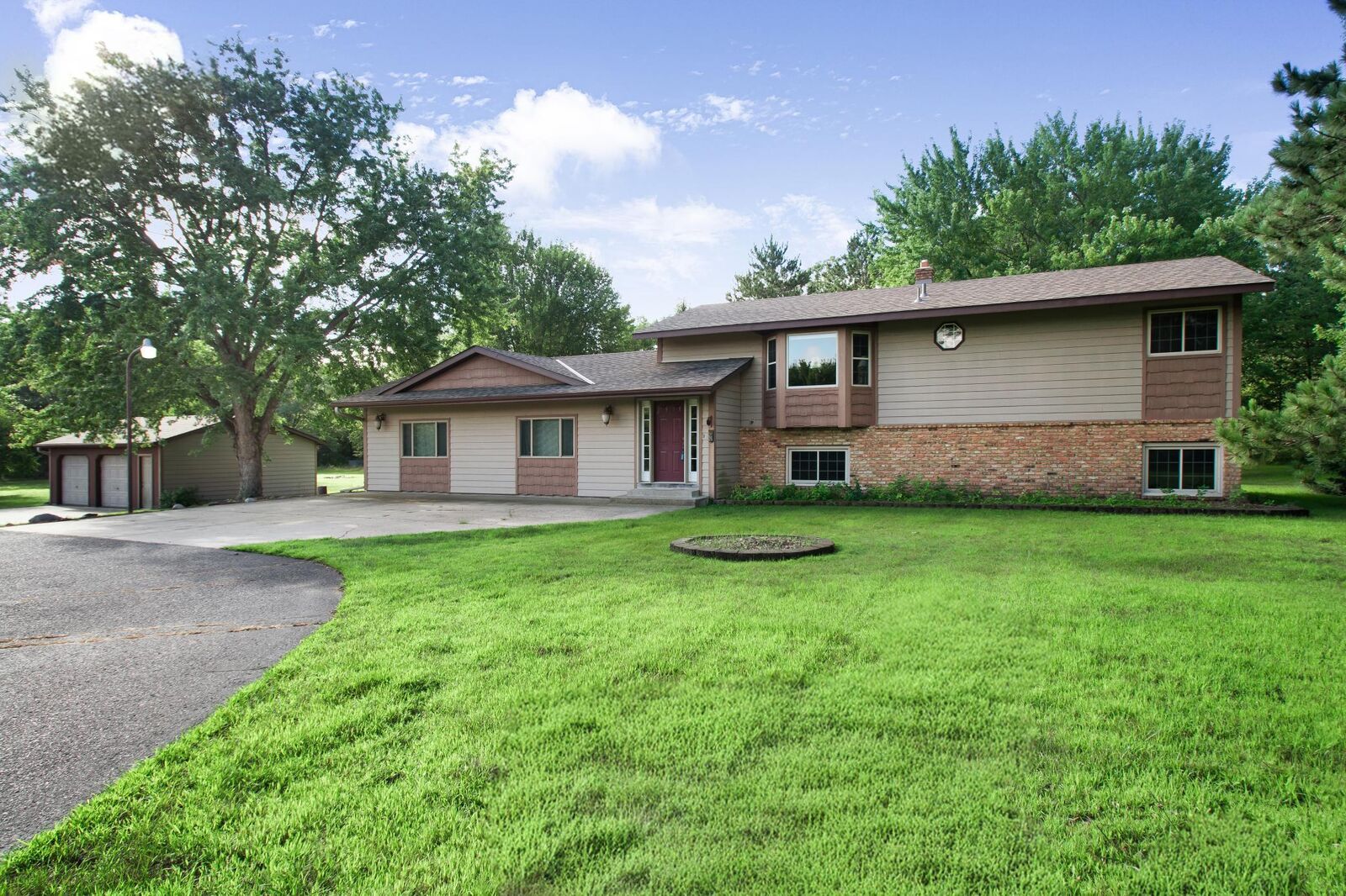Property Photo: 4070 204th Lane NW MN 55303