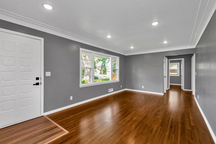 Property Photo: 7048 Georgia Avenue N MN 55428