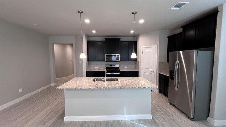 Property Photo: 129 Leon Avenue TX 76078