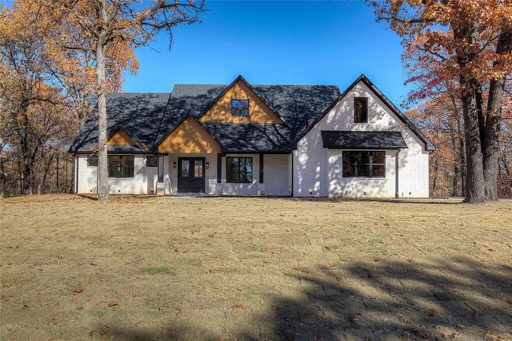 Property Photo: 543 Private Road 6305 TX 75773