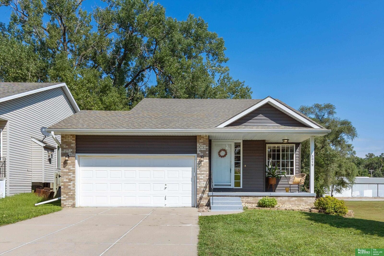 Property Photo:  3079 S 35th Avenue  NE 68105 
