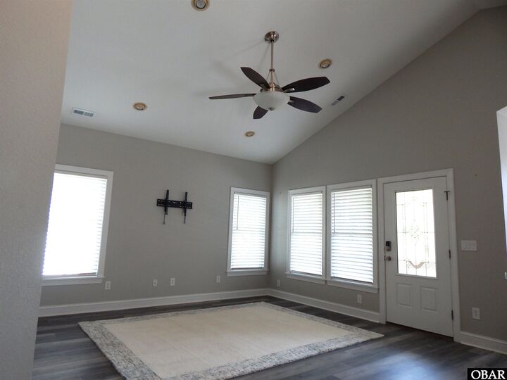 Property Photo: 304 W Albemarle Drive NC 27959