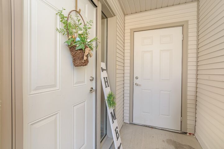 Property Photo: 171 17 Street SE 37 BC V1E 1P8