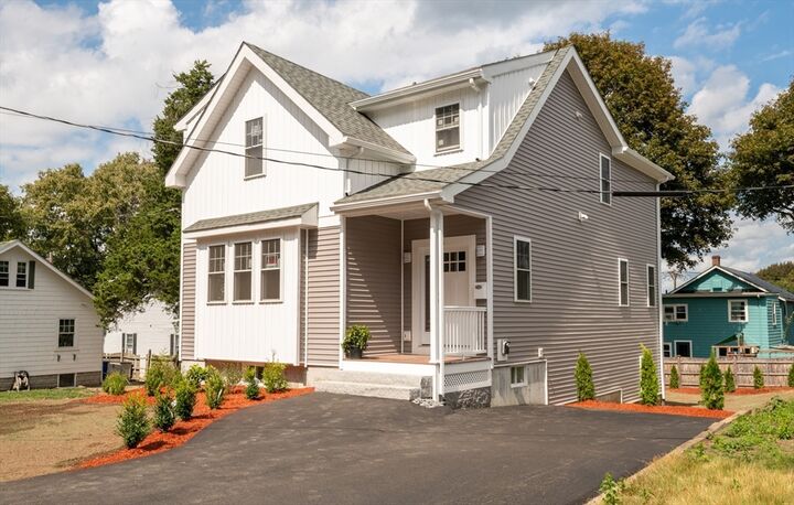4 Vernon Avenue  Stoneham MA 02180 photo