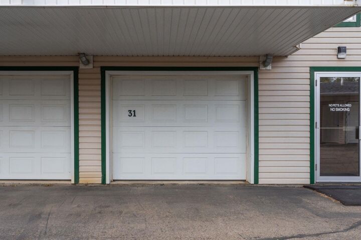 Property Photo: 4625 50 Street 101 AB T4V 4R2