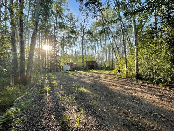 Property Photo: 9 Tugate Drive AB T0H 1Z0
